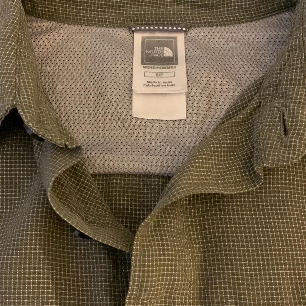 The North Face Casual Lightweight Button Down Shirt, S